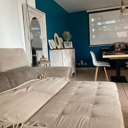 Appartement Terre sainte : Charmant appart 5 min de la plage Extérieur photo